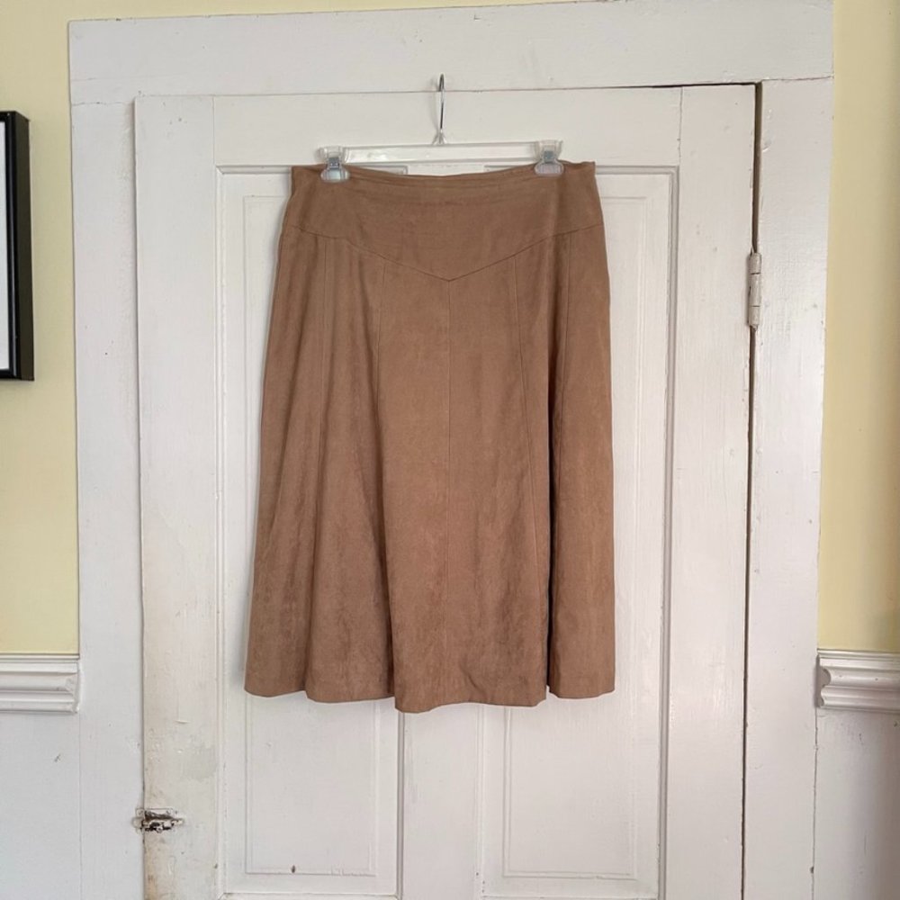 Skirt Tan Faux Suede Coldwater creek sz L swings side zip Fall Fashion
